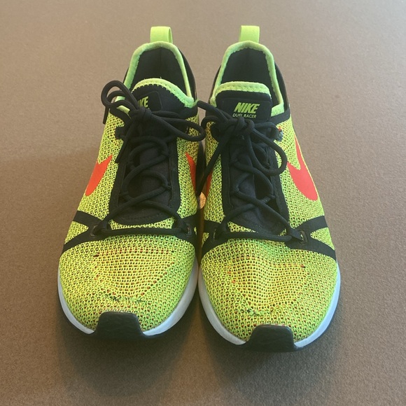 Nike Women’s Duel Racer Running Shoes - Picture 3 of 5